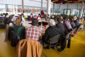 Agenda martes 9 de febrero Pedro-Sanchez-educacacion-comunidad-educativa-alumnos