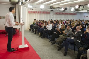 PEDRO SÁNCHEZ: “A Rajoy no se le espera, pero está, así que hagamos que dej Pedro Sánchez interviene ante el Comité Federal