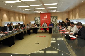 El PSOE emplaza a Mariano Rajoy a que acepte los debates a cuatro y el ‘cara a Comité Electoral