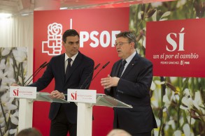 PEDRO SÁNCHEZ se compromete con Puig a mejorar la financiación y a dar un fuer Pedro Sánchez y Ximo Puig durante la comparecencia