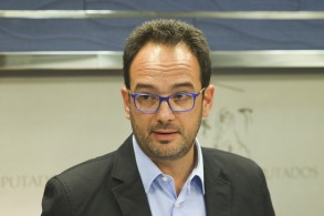 Antonio Hernando señala que “al no claro del PSOE a Rajoy, se unió ayer una 28298393070_66b2efaa79_z