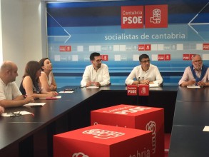 Patxi López: "Decimos lo que nos dijeron nuestros votantes, que no queremos que Patxi López Santander 270816