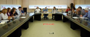 El PSOE situará la reconstrucción del Estado de Bienestar y las políticas soc Reunión de Sanidad
