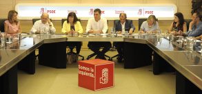 El PSOE reafirma su compromiso con la Economía Social y sus entidades Reunión con CEPES 18/07/17