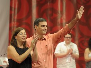 PEDRO SÁNCHEZ: “Solamente le pido a Rajoy una cosa esta semana, que cuando se Armengol y Sánchez 220717