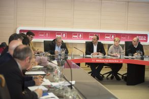 El PSOE presenta a las asociaciones de la Guardia Civil las iniciativas parlamen de-celis-100118