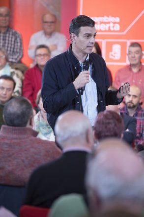 Pedro Sánchez pide “movilizarse” en defensa de las pensiones y del Estado d Pedro Sánchez en Leganés