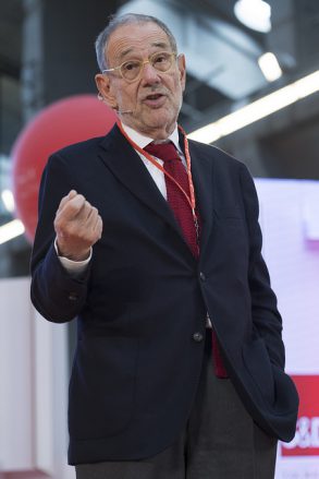 Javier Solana defiende el "pilar social" en la UE y a una socialdemocracia fuert Javier Solana 160318