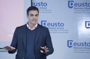 Pedro Sánchez aboga por “reconstruir“ el Pacto de Toledo para revalorizar l 40748701342_f9b010d43a_z