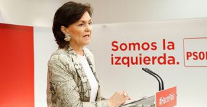 Carmen Calvo: "La moción es una propuesta por la dignidad de este país y por la estabilidad política que usted, señor Rajoy, ha desestabilizado"