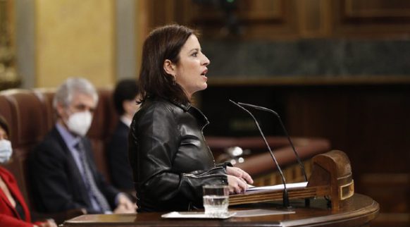 adriana-lastra-en-el-congreso-de-los-diputados