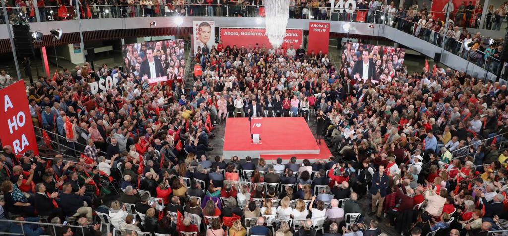 Pedro Sánchez durante el mitin en Torremolinos