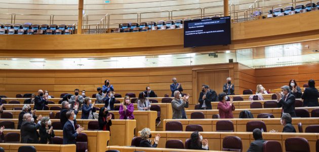 El Senado da luz verde a la Proposición de Ley de Eutanasia, que vuelve ...