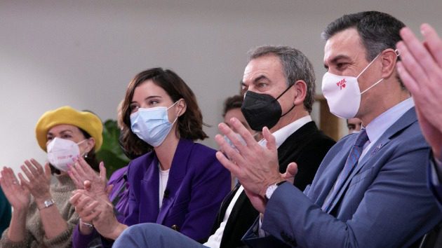 Pedro Sánchez, Zapatero, Andrea Fernández y Carmen Calvo