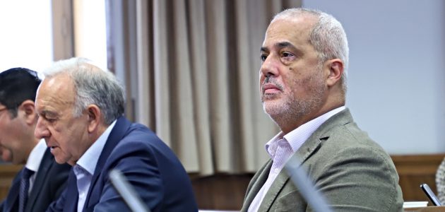 El PSOE pide al PP que se separe de los negacionistas y que se sume a ...