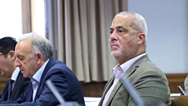 El PSOE pide al PP que se separe de los negacionistas y que se sume a ...