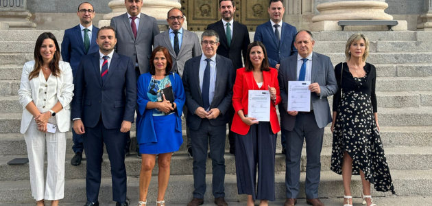 El Grupo Socialista urge a alcanzar un gran Pacto de Estado frente a la ...